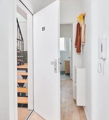 T3 Lumineux - 2 Minutes De Lille * ロンシン